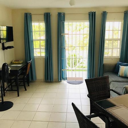 Turtle Ridge Apartments Saint James Buitenkant foto